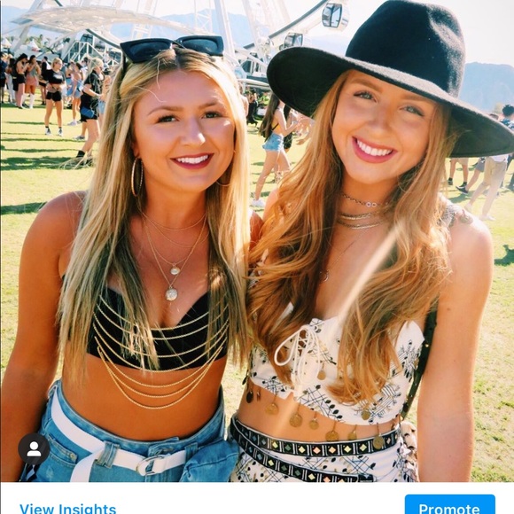 House of Harlow top + skirt both size medium - Picture 3 of 3